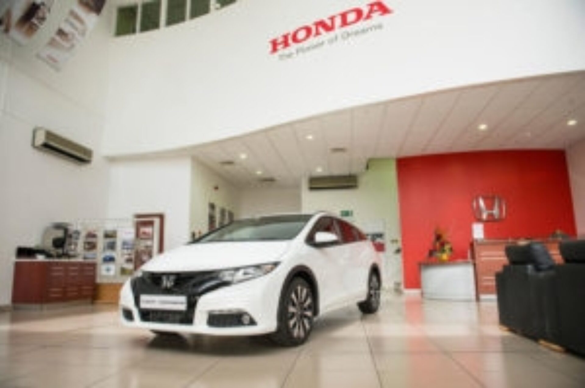 Japanese car giant Honda has announced it is closing its British car factory 300x199